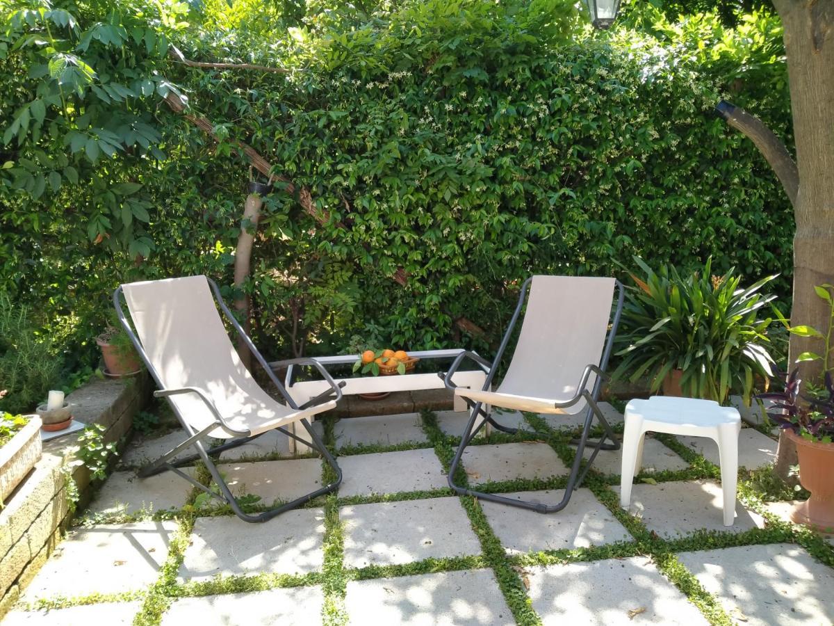Villino L'Aranceto Sorrentino Bed & Breakfast Meta Eksteriør bilde